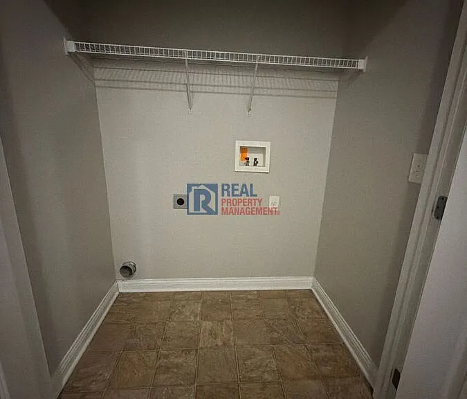 4119 Emerius Dr — Photo 23