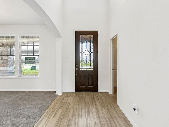3rd image of 2406 Volterra Lake Dr