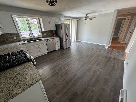 2nd image of 106 Glendale Ave
