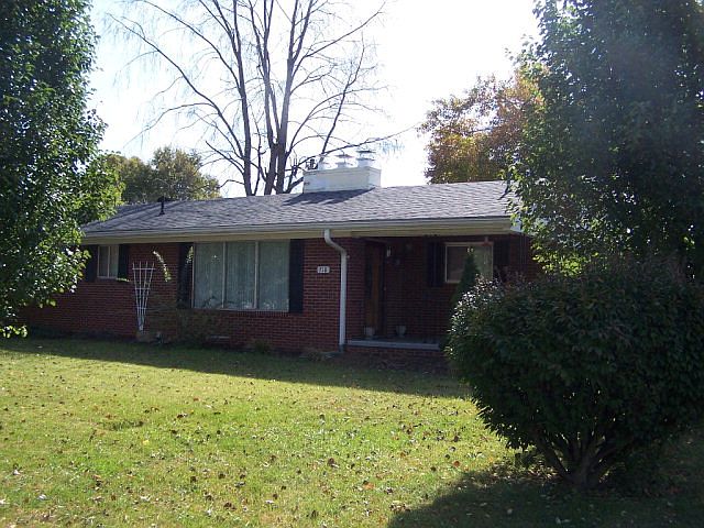 1st image of 718 Hillsdale Dr