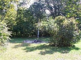 3286 E Charmwood Dr, Port Huron, MI 48060