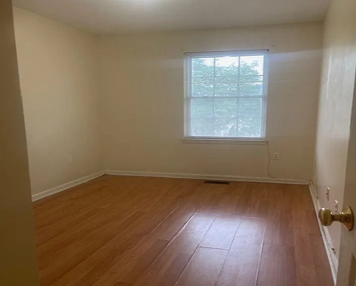 111 Irvine Turner Blvd — Photo 21