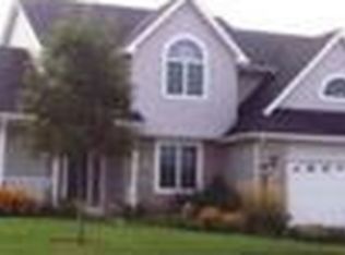 121 Coralberry Ct, Edgerton, WI 53534