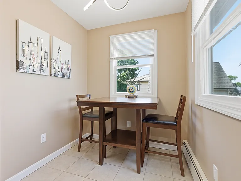 107 Plain St #2 — Photo 2