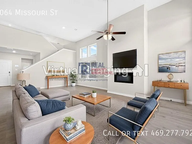 2064 Missouri St — Photo 8