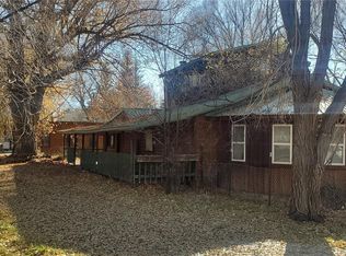 125 Denver Ave, Saguache, CO 81149