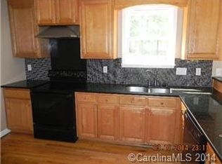 5916 Graburns Ford Dr, Charlotte, NC 28269