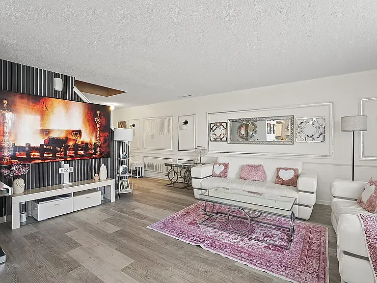 8926 Poppy Ln — Photo 5