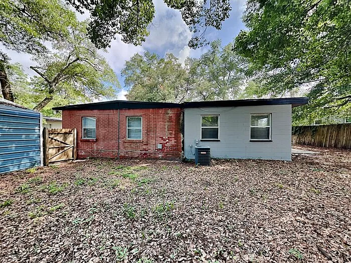 8818 Ricardo Ln — Photo 19