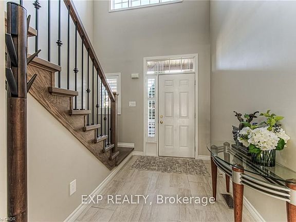 2nd image of 308 Colton Cir