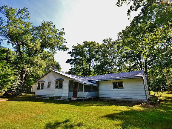 3rd image of 2084 Mary Anne Dr