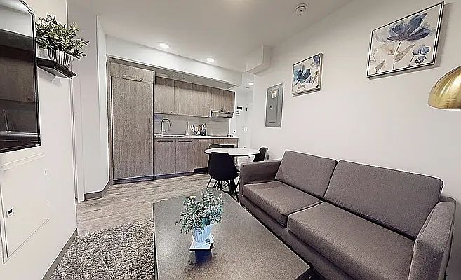 1st image of 15 E 11th St APT 4G