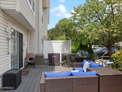 22 Richmond Court, Tinton Falls, NJ, 07712