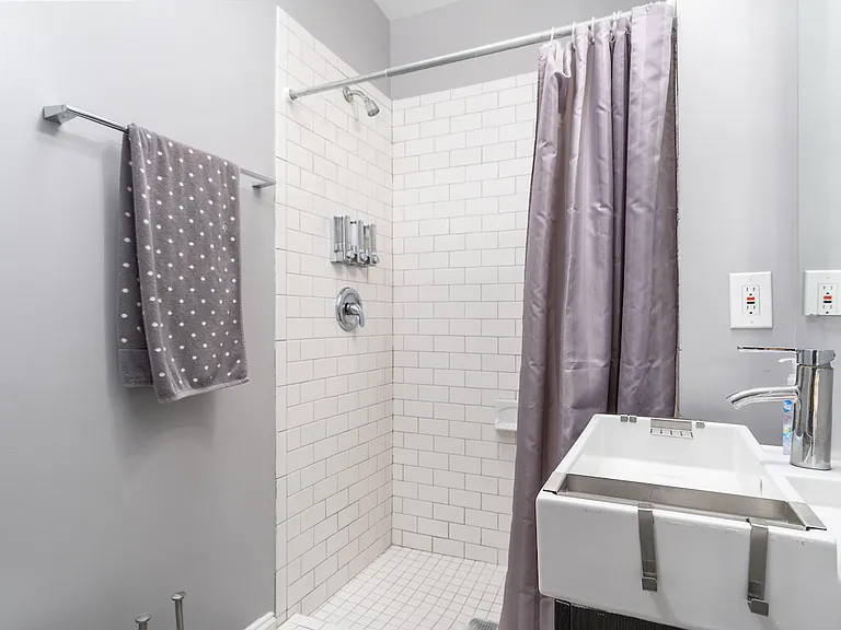 2650 Woodley Pl NW — Photo 34