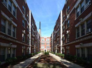 542 W Surf St APT 3N, Chicago, IL 60657