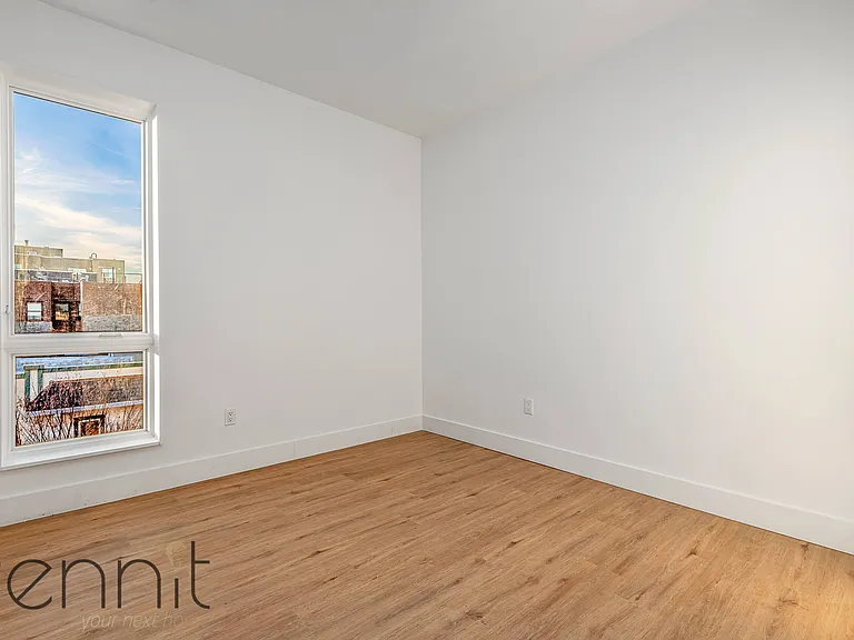 799 E 34th St #3C — Photo 9