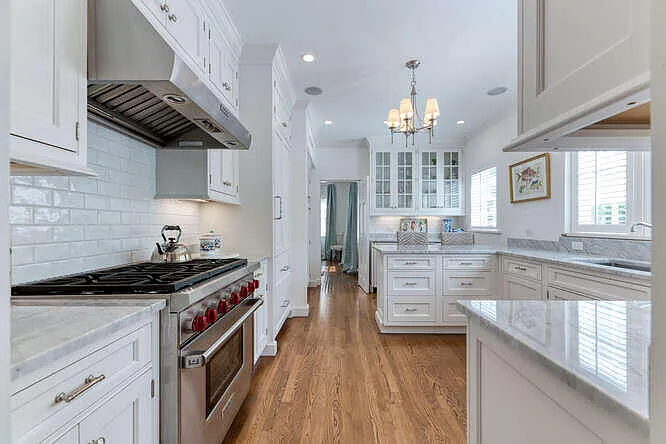 229 Pendleton Ave — Photo 14