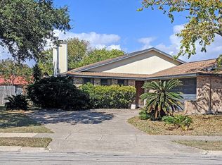 2209 Timberline Dr, Portland, TX 78374