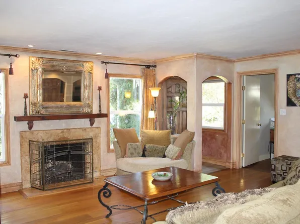 43 Lauren Avenue, Novato, CA 94947