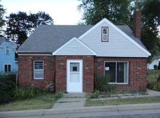 106 N 5th St, Goodhue, MN 55027