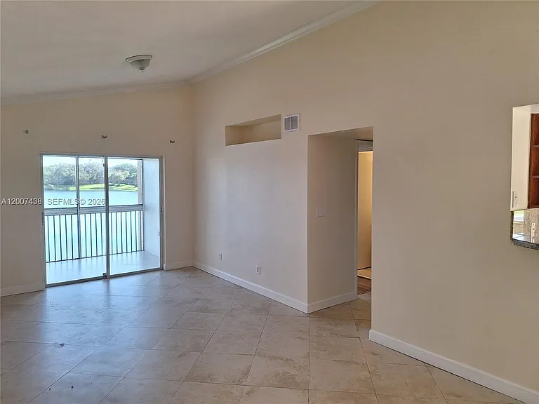 704 NW 92nd Ave #704 — Photo 34