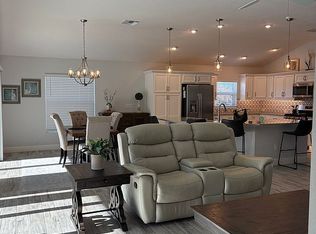 6307 Starview Dr, Lancaster, CA 93536