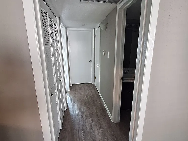 Island Bay Resort Apartments — Photo 91