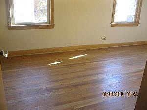 2nd image of 910 Bellwood Ave