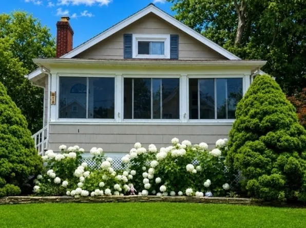 18 Stewart Pl, Fanwood Boro, NJ 07023
