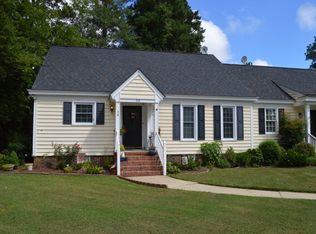 2102-210 Hawthorne Ln W #A, Wilson, NC 27893