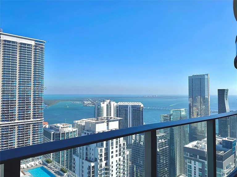 1000 Brickell Plz #Penthouse 5907 — Photo 24