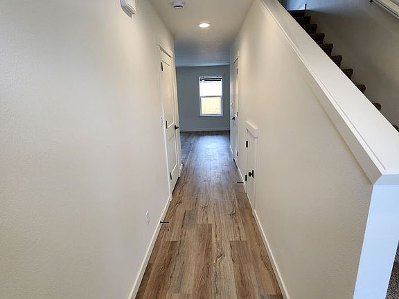 3rd image of 1006 Peach Rd Units A & B