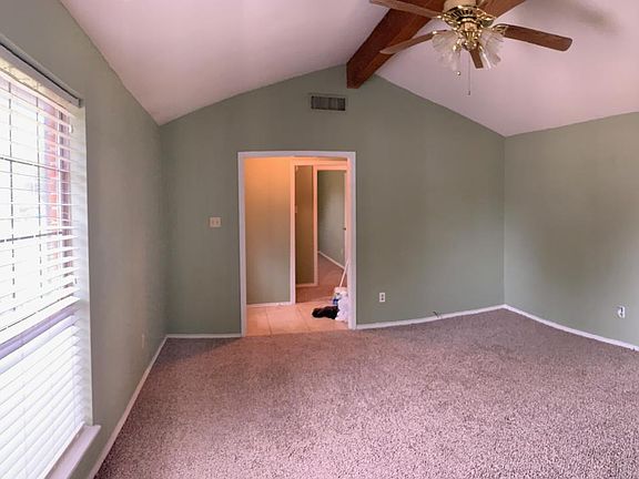 3rd image of 2202 Kirby Smith Dr