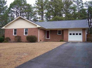 1007 Devonshire Trl, Aberdeen, NC 28315