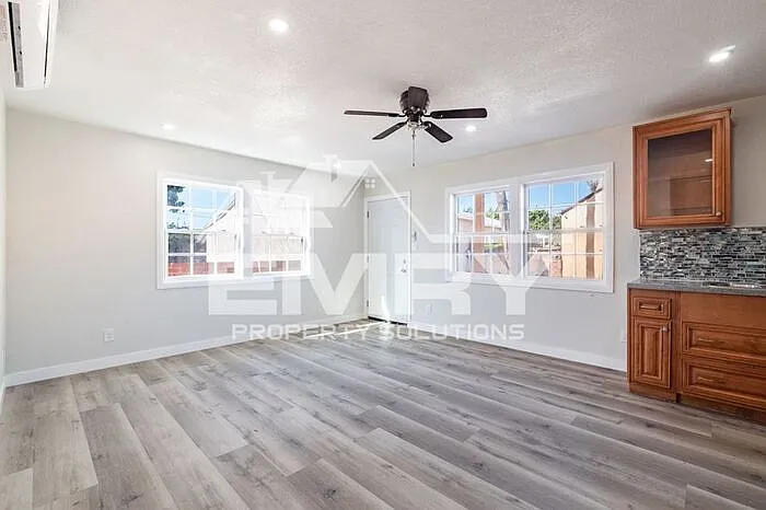 Building Photo - 3652 Platt Ave #C