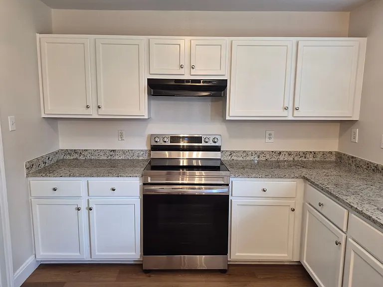 12634 Carriage Blvd — Photo 14