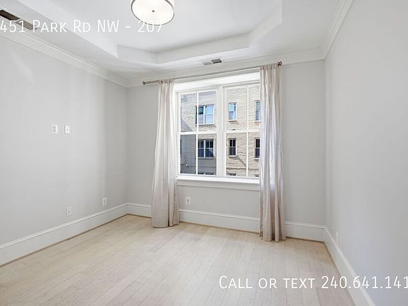 3rd image of 1451 Park Rd NW APT 207