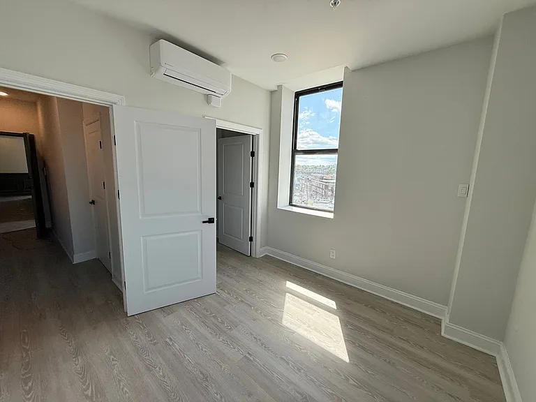 The Views at Ludlow Crossing — Photo 10