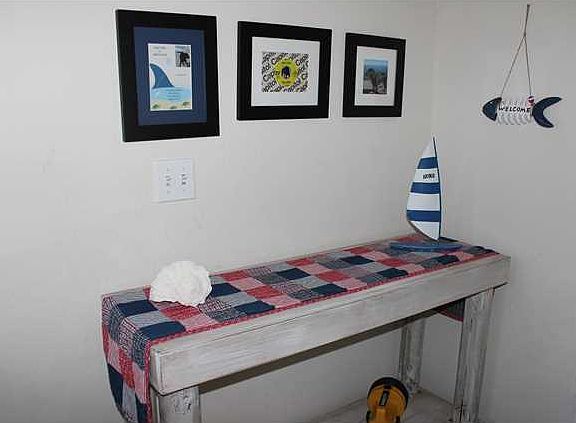 2nd image of 278 Parkside Cir