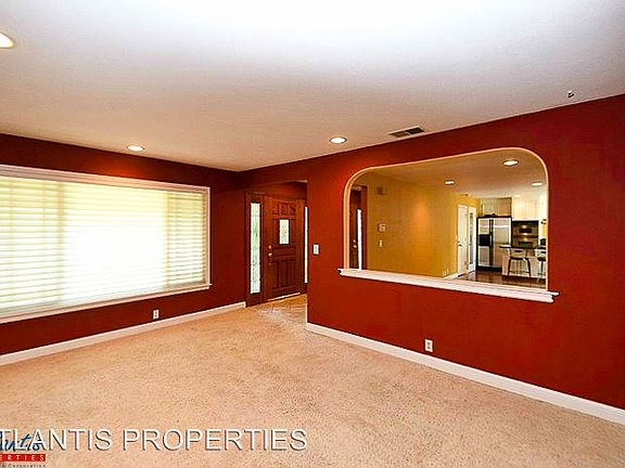 4th image of 471 Northgate Dr