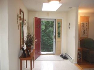 60 Bryant Pond Rd, Putnam Valley, NY 10579