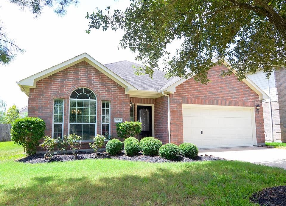 1st image of 17015 Sperry Landing Dr