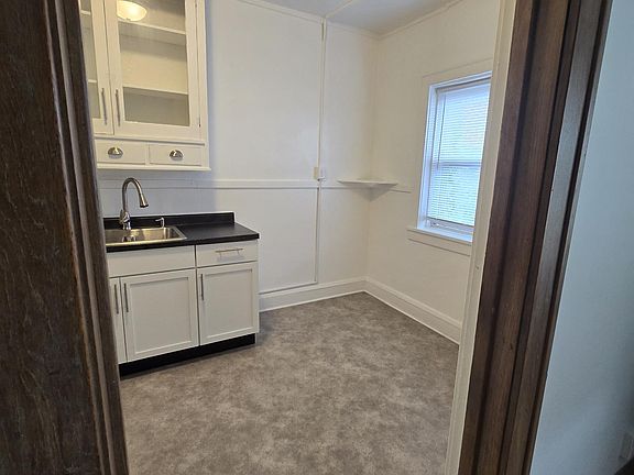 4th image of 2216 Garfield Ave APT 308
