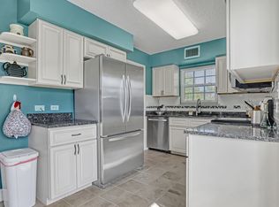 300 Grand Royale Cir APT 205, Vero Beach, FL 32962