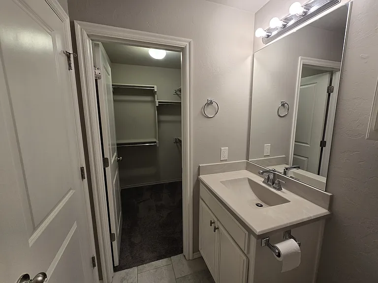 1309 S Landry Ln — Photo 21