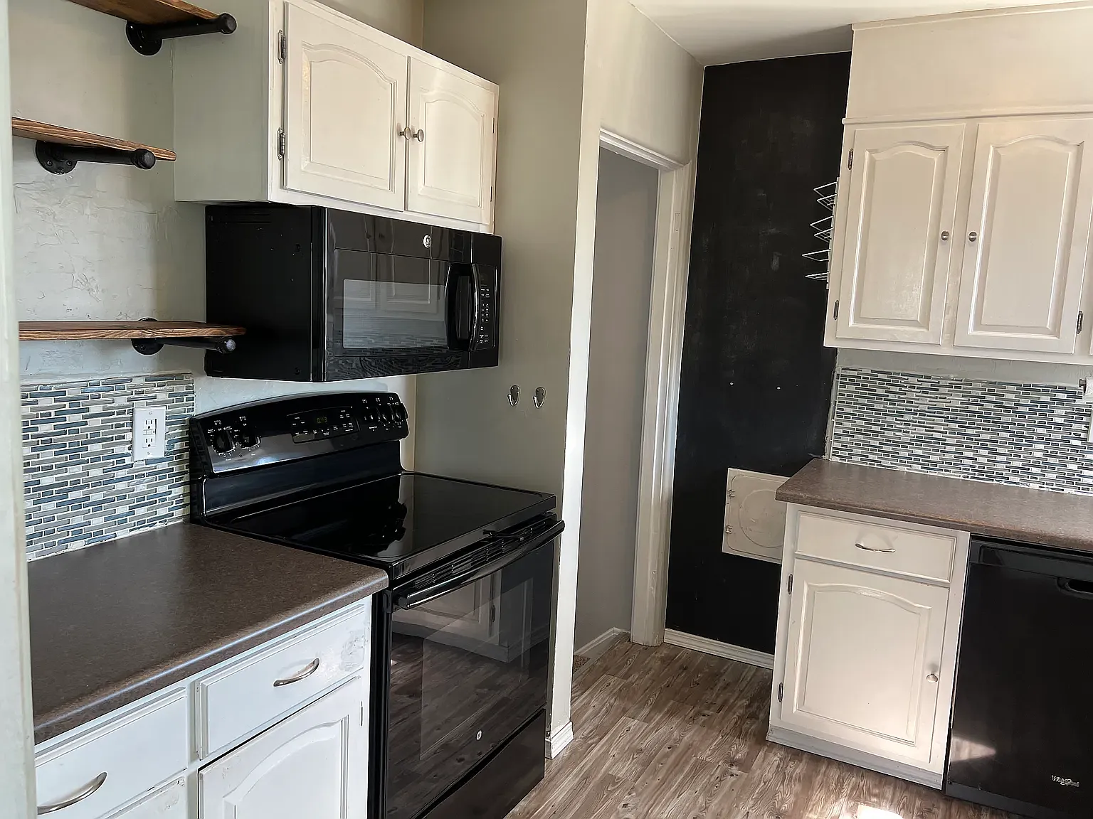 4 bed, 2008 sqft, $3,000 — Photo 4