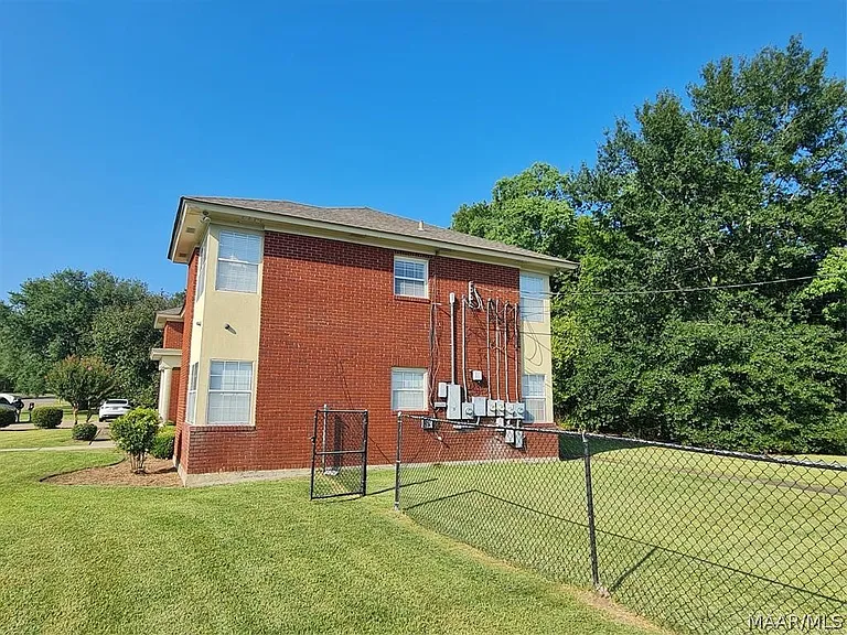3709 Le Bron Rd #D — Photo 21