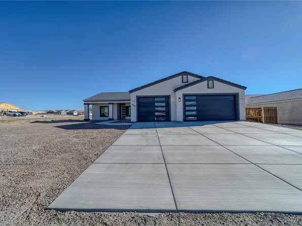 4398 S Los Lobos Lane, Fort Mohave, AZ 86426