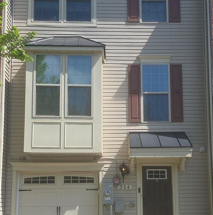 1st image of 324 Eagles Ridge Way