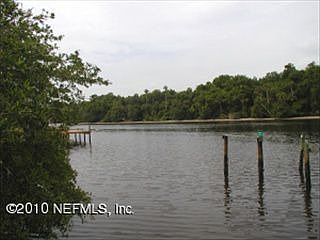 3rd image of 189 S Roscoe Blvd